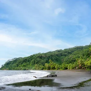 Le Rocher De , Tahiti Polynésie française