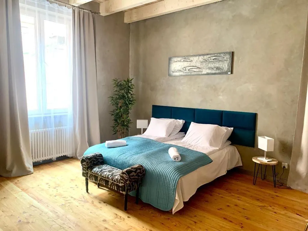 Florianska Deluxe Apartments With Air Condition Krakow Polonya