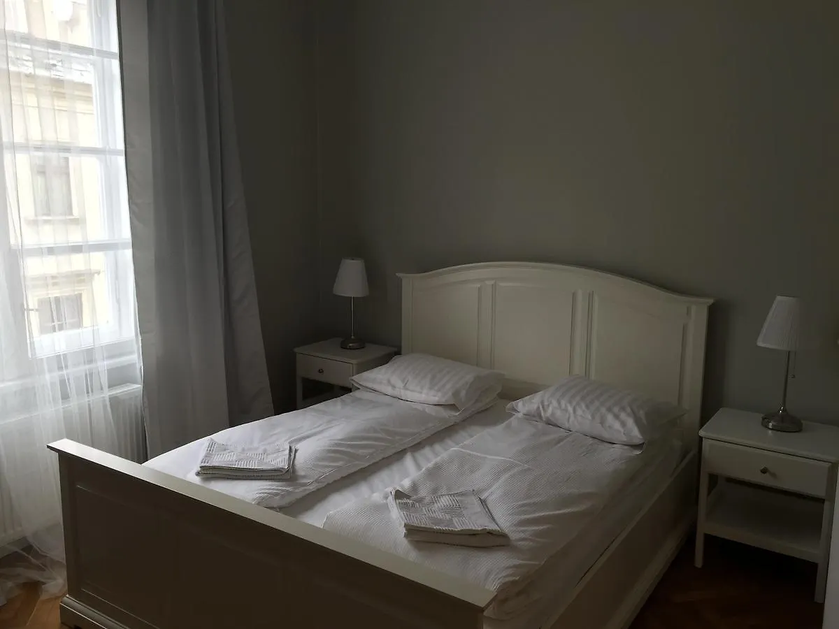 Florianska Deluxe Apartments With Air Condition Krakow Poland